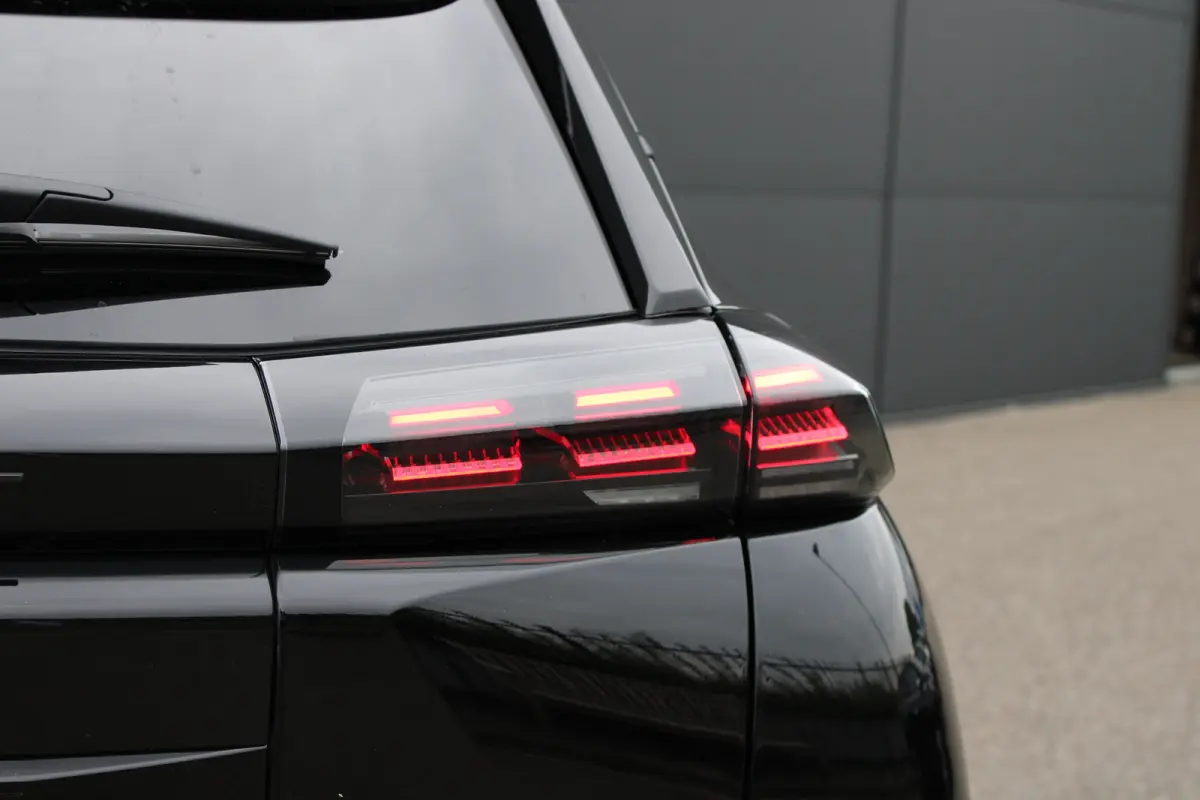 EV Allure Avantage 54 kWh | SOH 97% | Fase 3 laden | NL auto | Navigatie | Camera voor + achter | Adaptieve cruise control |