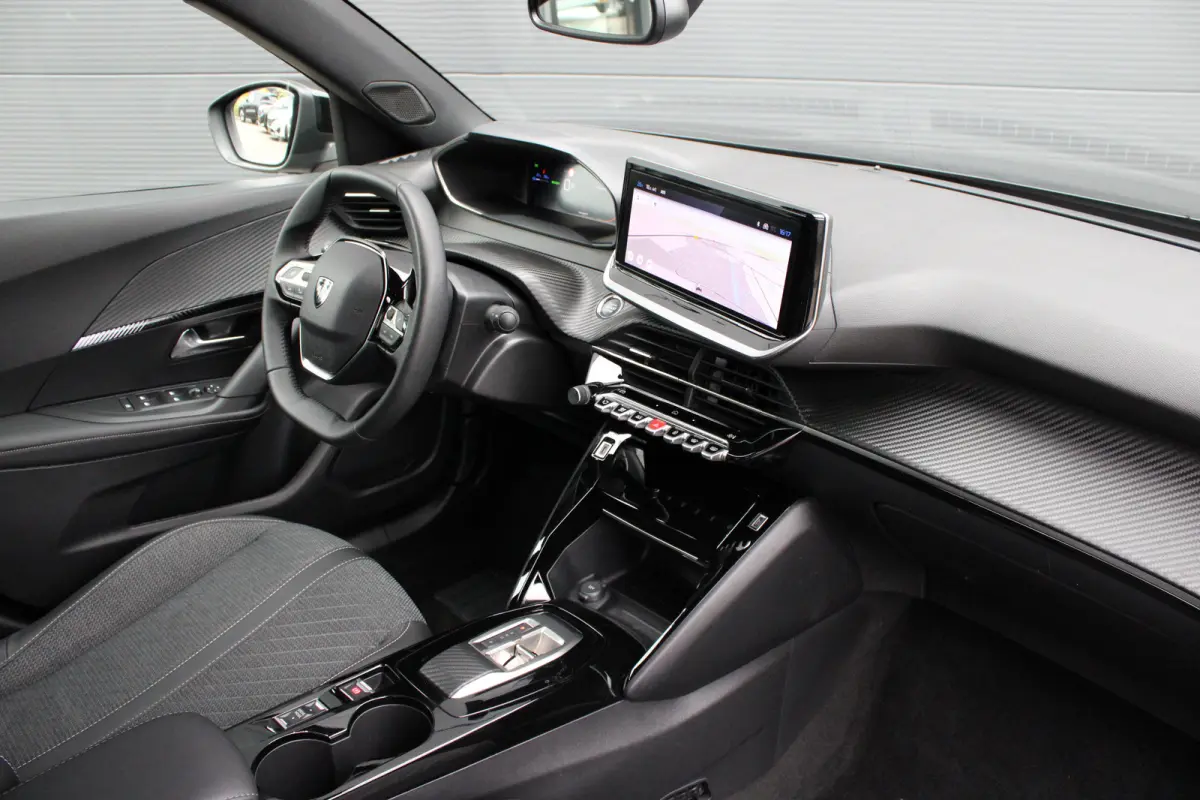EV Allure Avantage 54 kWh | SOH 97% | Fase 3 laden | NL auto | Navigatie | Camera voor + achter | Adaptieve cruise control |