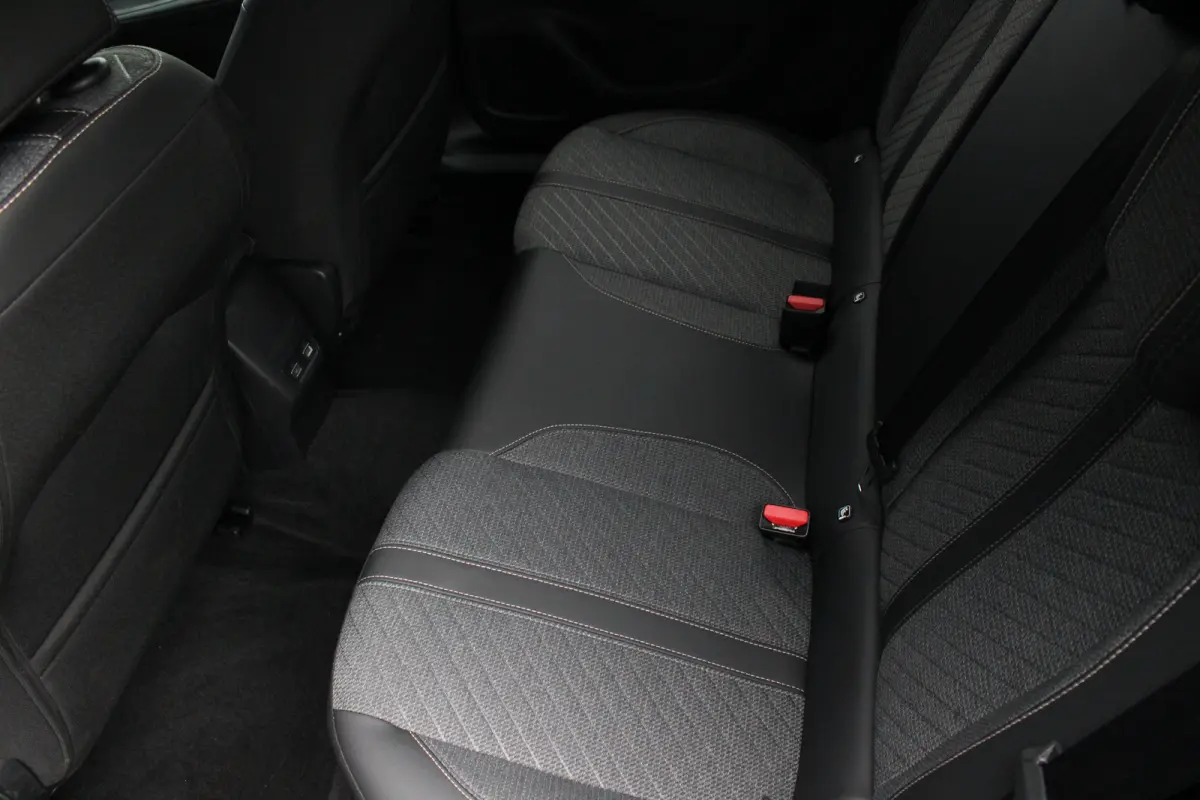EV Allure Avantage 54 kWh | SOH 97% | Fase 3 laden | NL auto | Navigatie | Camera voor + achter | Adaptieve cruise control |