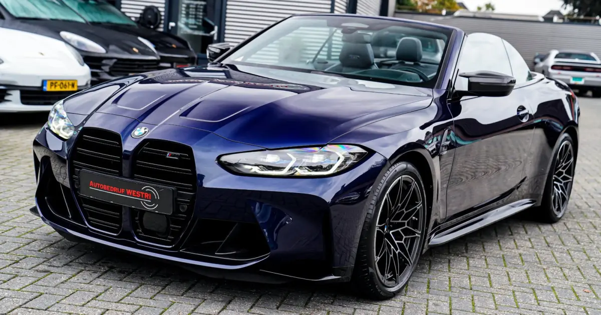 M4 xDrive Competition | Akrapovic | Carbon Package | Harman/Kardon | Nekverwarming | Laser | Adaptieve Cruise