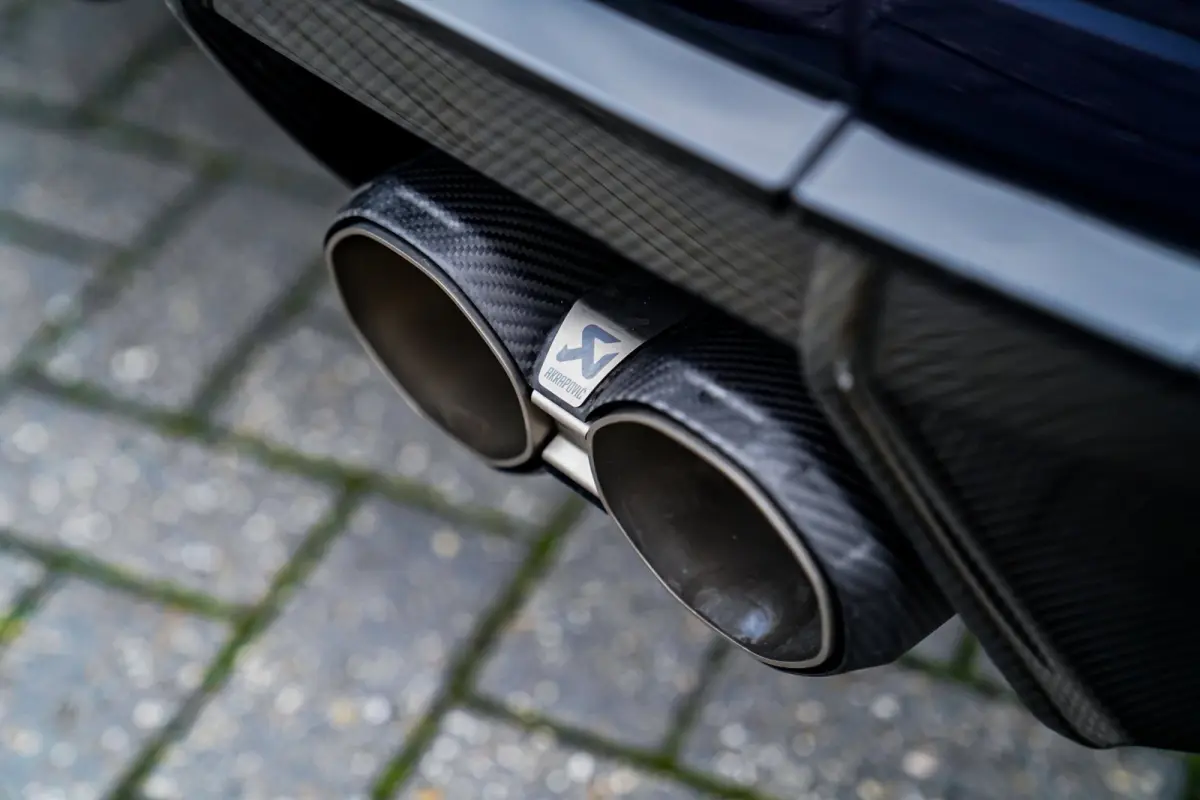 M4 xDrive Competition | Akrapovic | Carbon Package | Harman/Kardon | Nekverwarming | Laser | Adaptieve Cruise