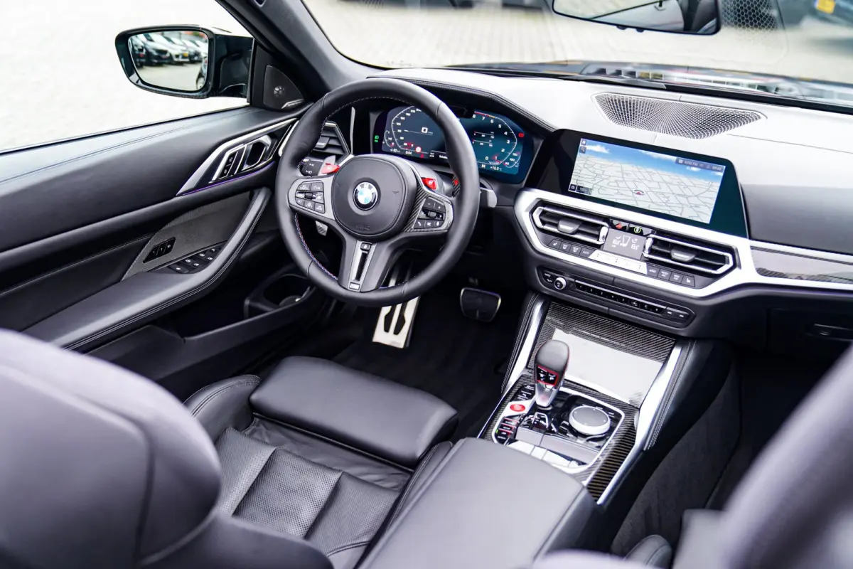 M4 xDrive Competition | Akrapovic | Carbon Package | Harman/Kardon | Nekverwarming | Laser | Adaptieve Cruise