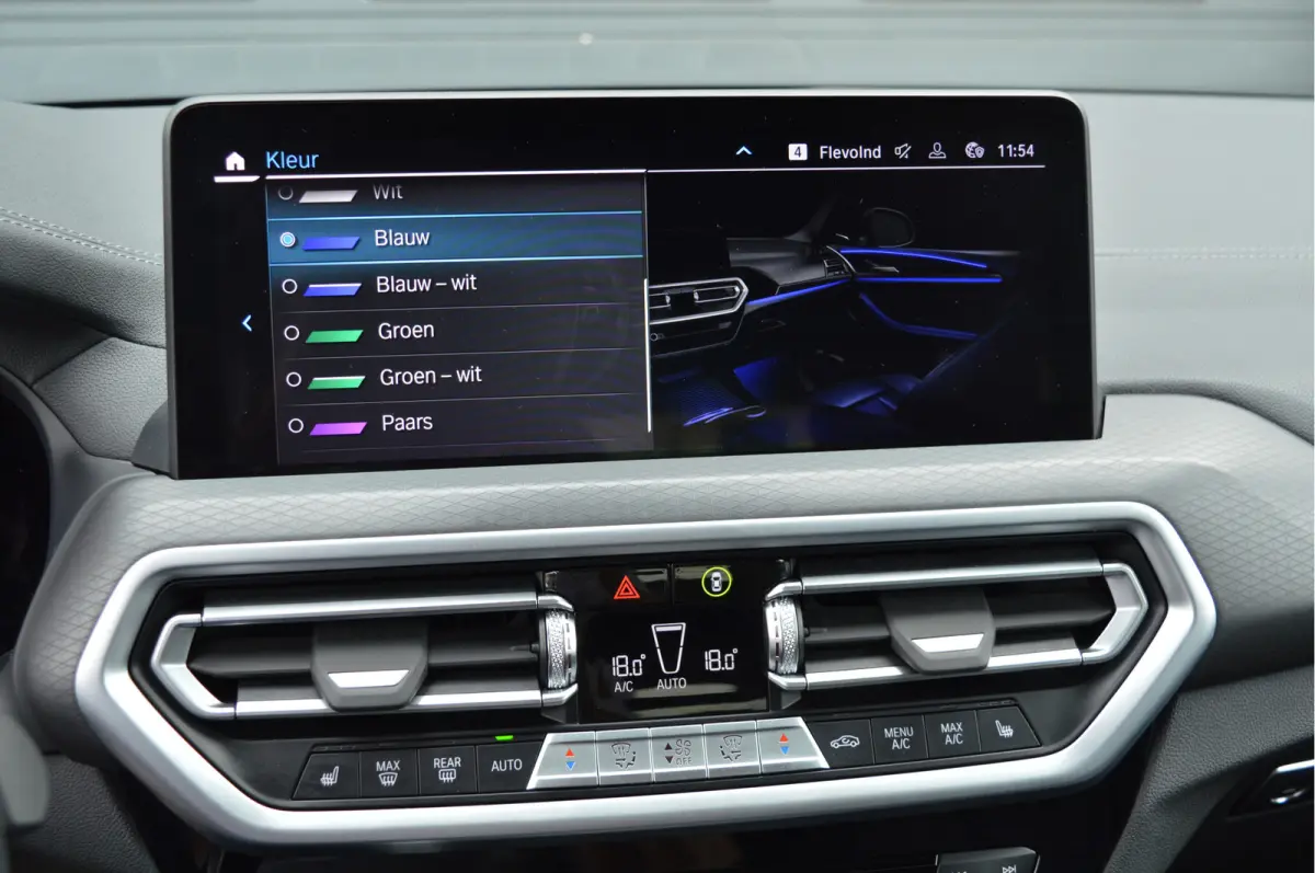 Executive 80 kWh | SOH 98% | M-PAKKET | PANO | ACC |