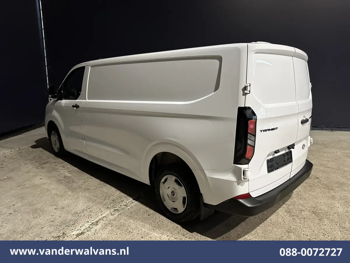 2.0 TDCI 136pk L2H1 Euro6 Airco | Camera | LED | Apple Carplay | Cruisecontrol Android Auto, Verwarmde voorruit, Parkeersensoren, Bijrijdersbank