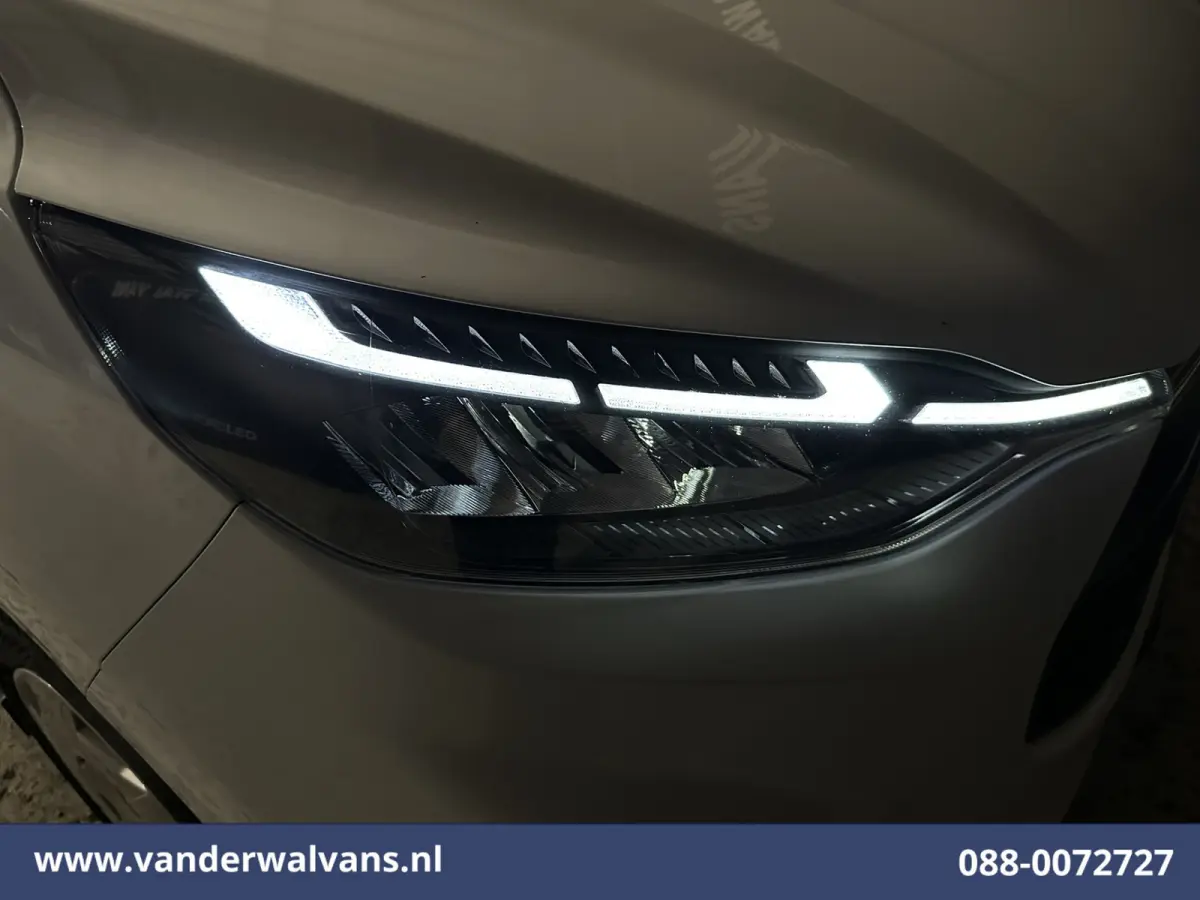 2.0 TDCI 136pk L2H1 Euro6 Airco | Camera | LED | Apple Carplay | Cruisecontrol Android Auto, Verwarmde voorruit, Parkeersensoren, Bijrijdersbank