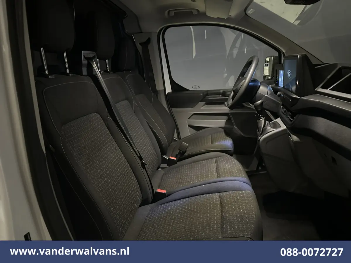 2.0 TDCI 136pk L2H1 Euro6 Airco | Camera | LED | Apple Carplay | Cruisecontrol Android Auto, Verwarmde voorruit, Parkeersensoren, Bijrijdersbank