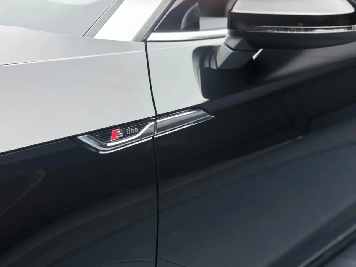 40 Tfsi Quattro S-LINE ** MATRIX, VIRTUAL, ACC, B&O, NEKVERW, ST. VENT, 20-inch LMV ** AUDI GAR ** ** INFORMEER OOK NAAR ONZE AANTREKKELIJKE FINANCIAL-LEASE TARIEVEN **