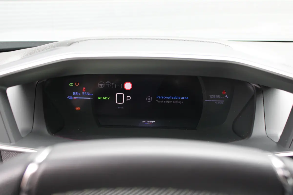 EV GT Avantage 54 kWh | SOH 98% | 12.500km | NL auto | Fase 3 laden | Navigatie | Camera voor + achter | Adaptieve cruise control |