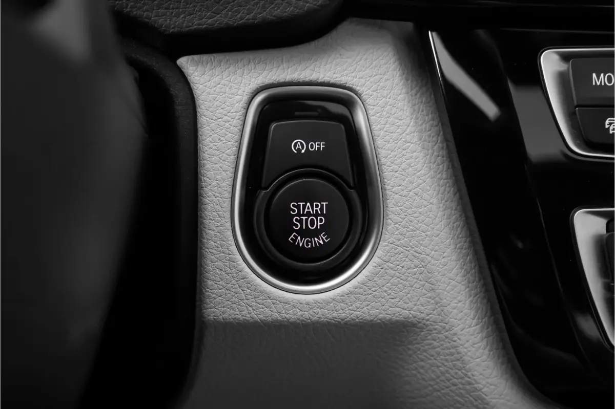 320i Edition M Sport Shadow Pano Camera PDC HiFi 18"