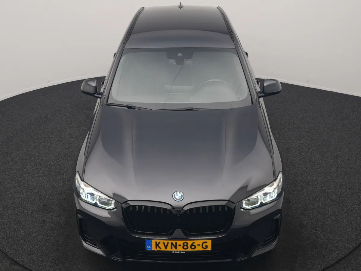 xDrive30e M Sport PHEV 293pk Dealer O.H | Trekhaak Af Fabriek | Camera | Cruise Control | Lederen Sportstoelen Verwarmd | Sfeerverlichting | Apple Carplay | Navigatie | Virtual | DAB | 19"L.