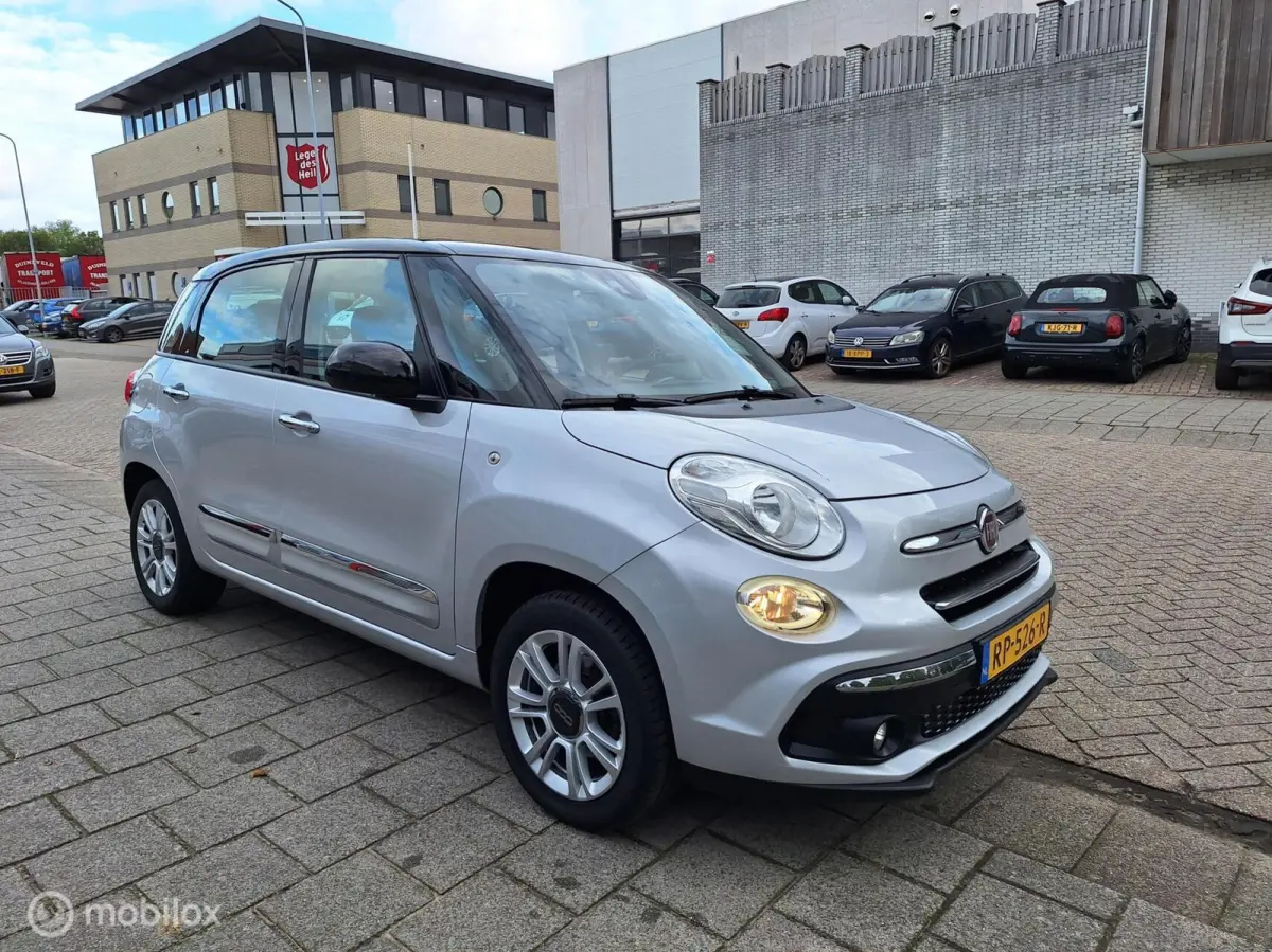 0.9 TWINAIR LOUNGE • 1e Eigenaar •