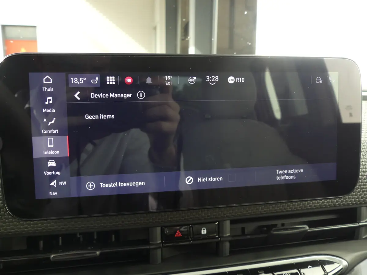 3+1 La Prima 42 kWh | ADAPTIVE CRUISE | DODEHOEKDETECTIE | CAMERA | STOELVERWARMING | PARKEERSENSOREN V+A | APPLE CARPLAY / ANDROID AUTO | NAVI | LMV 17" |