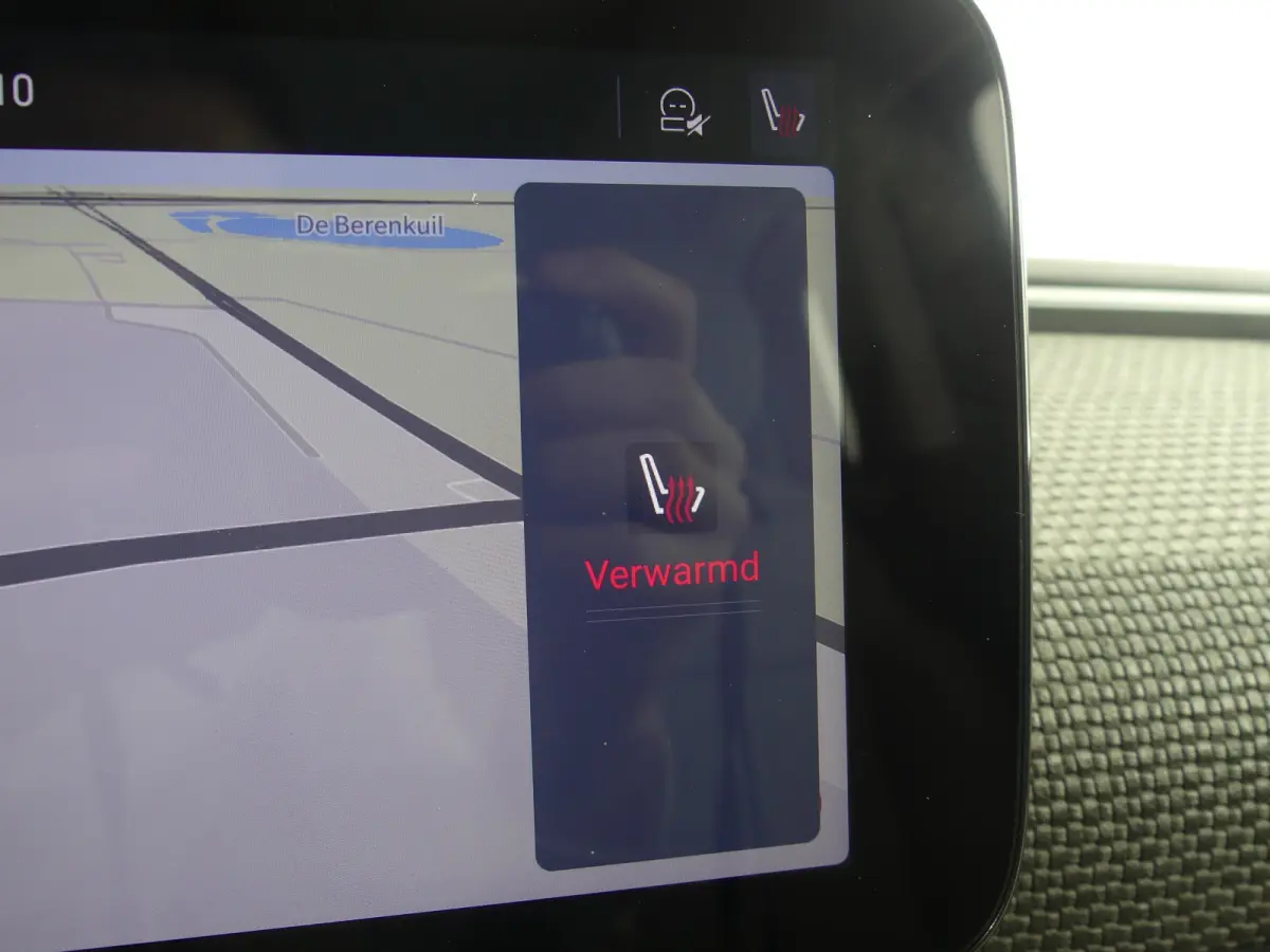 3+1 La Prima 42 kWh | ADAPTIVE CRUISE | DODEHOEKDETECTIE | CAMERA | STOELVERWARMING | PARKEERSENSOREN V+A | APPLE CARPLAY / ANDROID AUTO | NAVI | LMV 17" |