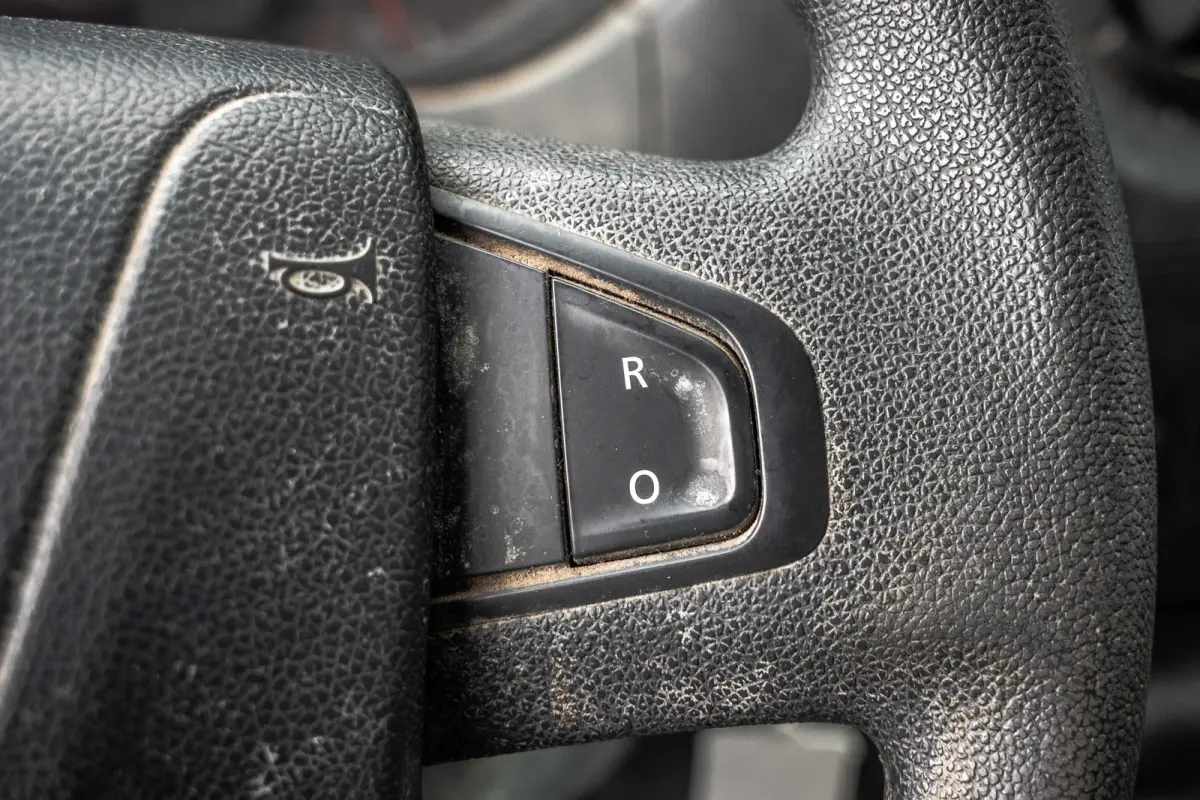 2.3 dCi 130 PK | L3H2 | 3-Zits | Camera | Cruise | Airco