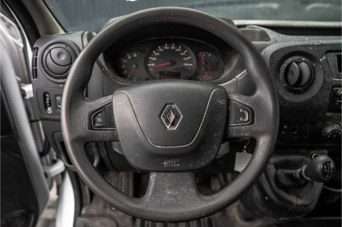2.3 dCi 130 PK | L3H2 | 3-Zits | Camera | Cruise | Airco