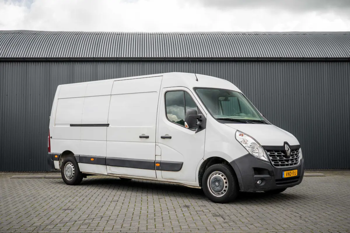 2.3 dCi 130 PK | L3H2 | 3-Zits | Camera | Cruise | Airco