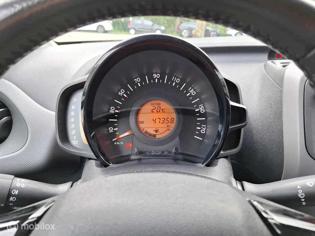 1.0 e-VTi ACTIVE • Airco • Bluetooth •