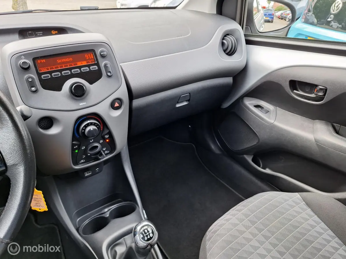 1.0 e-VTi ACTIVE • Airco • Bluetooth •