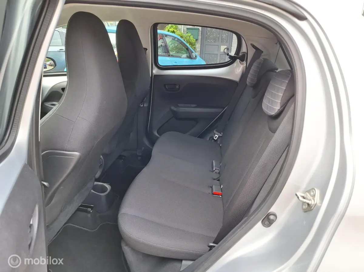 1.0 e-VTi ACTIVE • Airco • Bluetooth •
