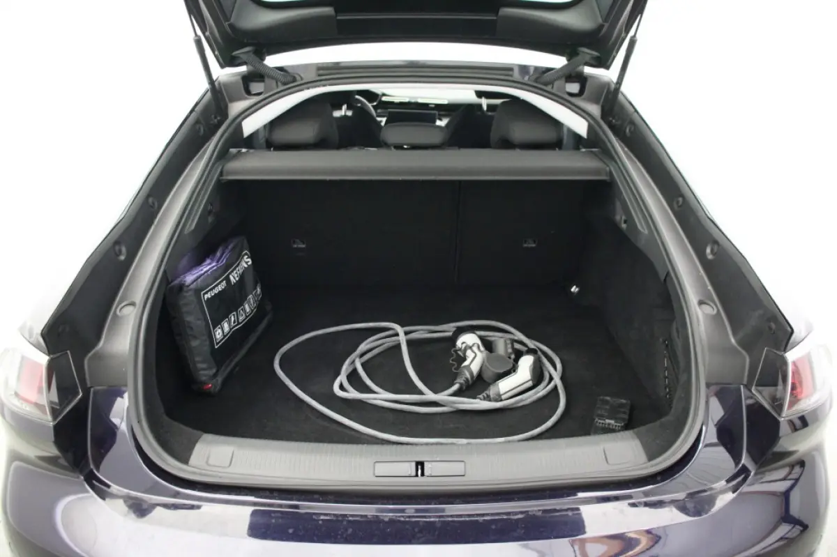 1.6 Hybrid PHEV Pack Business - Digitaal Cockpit, Carplay, Camera