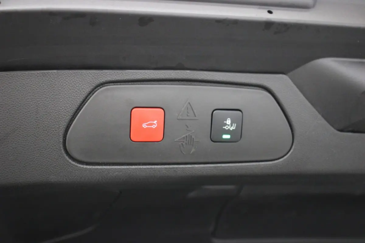 1.6T Hybrid PHEV Ultimate - Carplay, Camera, Leer, Memory, Stoelverwarming/verkoeling