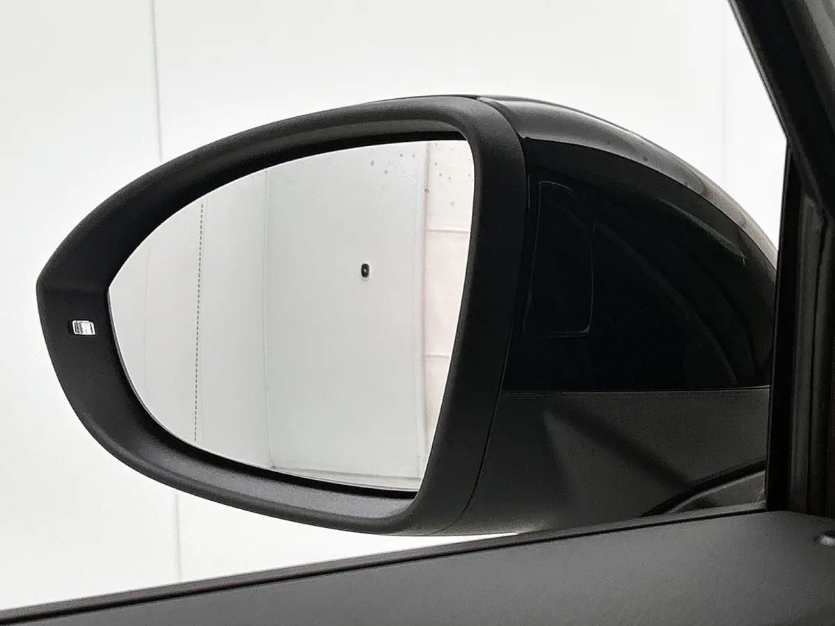 Life 58 kWh 190 PK | Automaat | Camera | Climate Control | Stoelverwarming | Stuurverwarming | Adaptive Cruise Control | Apple Carplay | Android Auto |