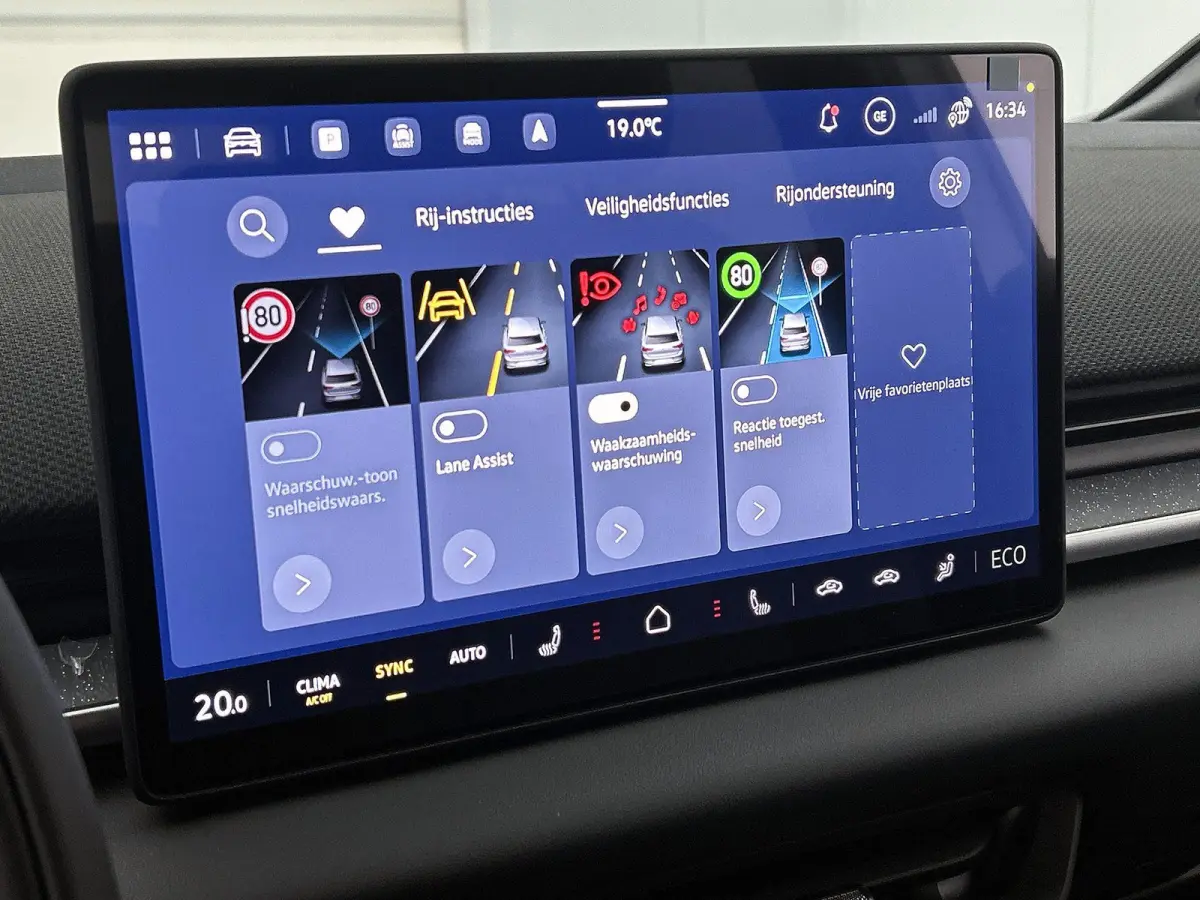 Life 58 kWh 190 PK | Automaat | Camera | Climate Control | Stoelverwarming | Stuurverwarming | Adaptive Cruise Control | Apple Carplay | Android Auto |