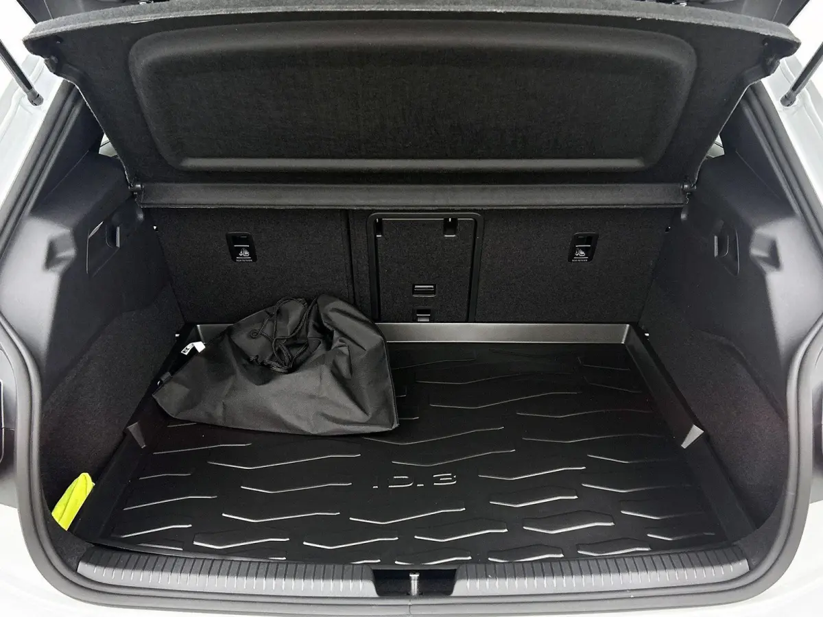 Life 58 kWh 190 PK | Automaat | Camera | Climate Control | Stoelverwarming | Stuurverwarming | Adaptive Cruise Control | Apple Carplay | Android Auto |