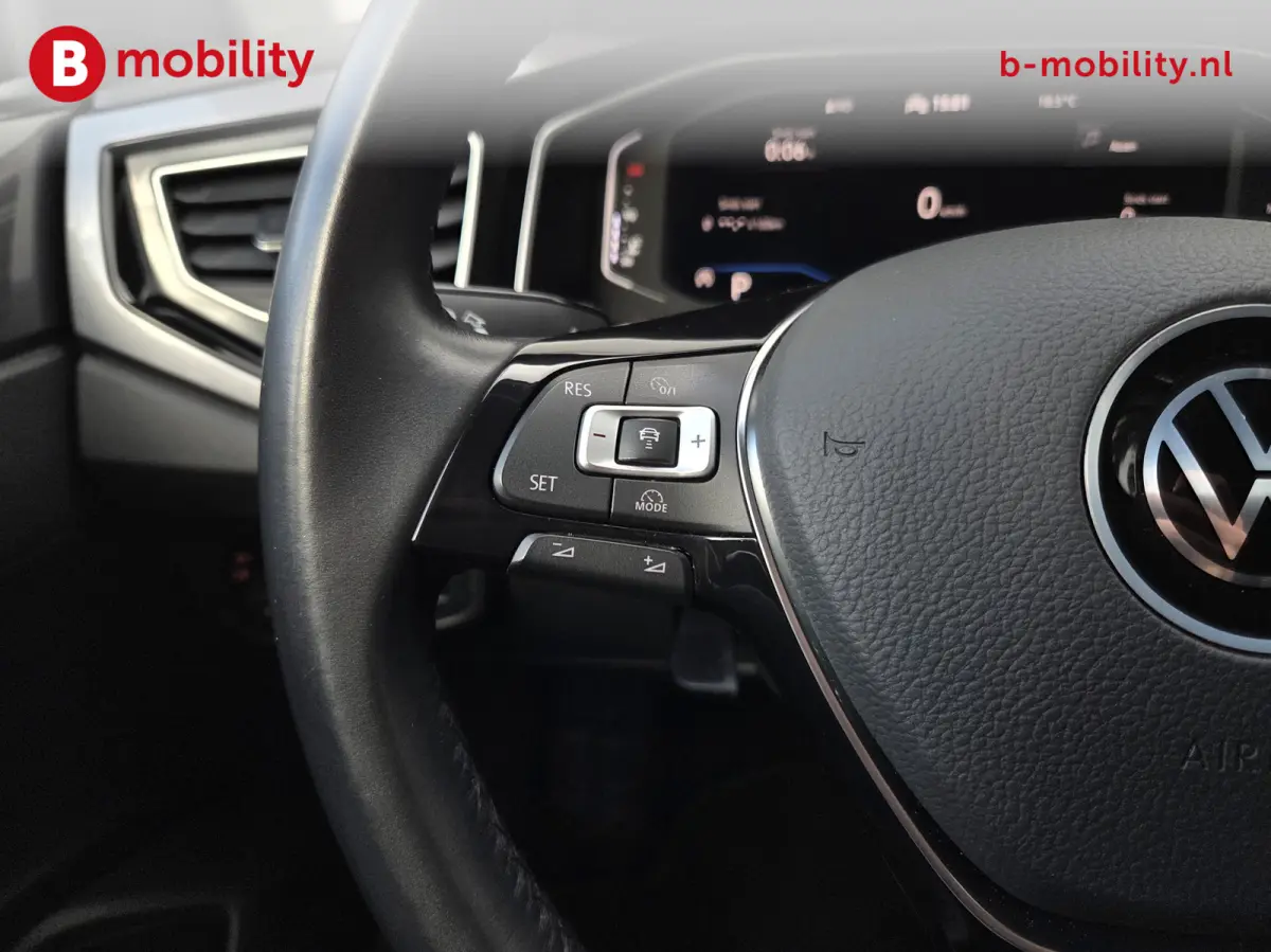 1.0 TSI Highline Business R-Line DSG Automaat Trekhaak NL Auto! | Achteruitrijcamera | Adaptive Cruise Control | DAB | Digitaal Dashboard