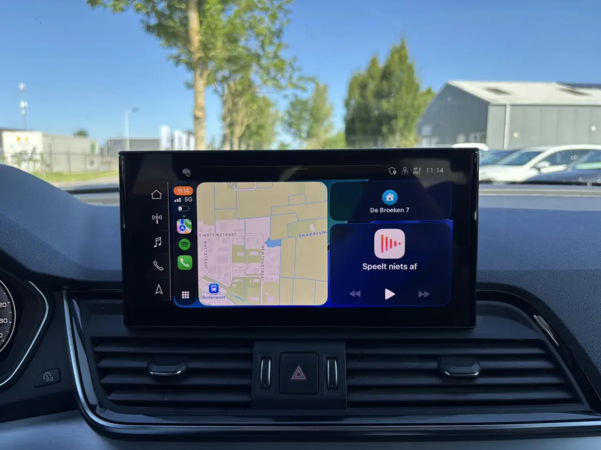 50 TFSI e S edition s-line keyless acc camera apple carplay