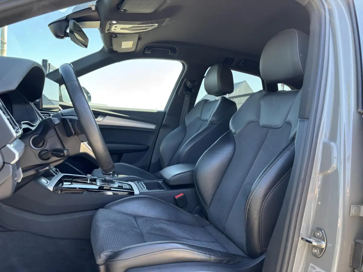 50 TFSI e S edition s-line keyless acc camera apple carplay