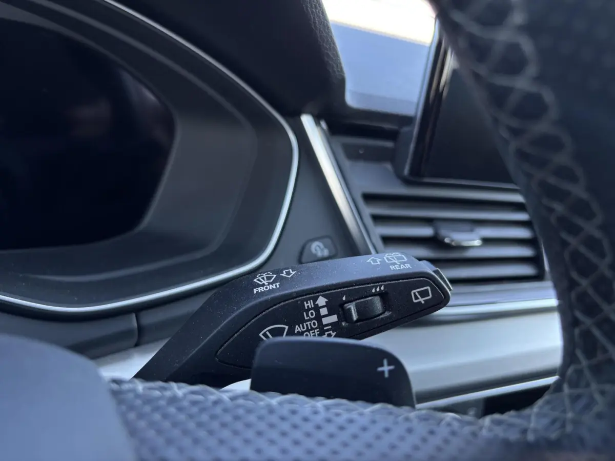 50 TFSI e S edition s-line keyless acc camera apple carplay
