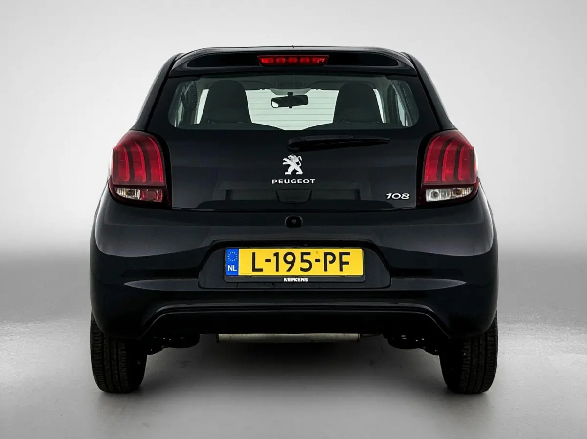 Active 1.0 e-VTi 72pk | Navigatie via Apple Carplay / Android Auto | Achteruitrijcamera | Airco | DAB+ radio | Bluetooth carkit & audiostreaming | Elektrische ramen | Centrale portiervergren