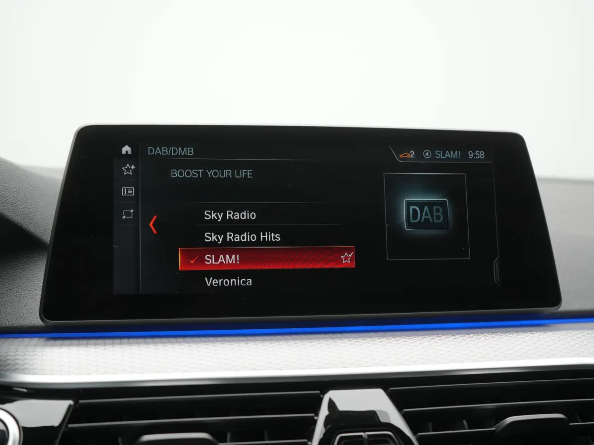 520i M Sport 184pk Dealer O.H. | Panodak | Head Up | 360 Camera | Lederen Comfortstoelen Memory & Verwarmd | Sfeerverlichting | Blis | Apple Carplay | Stuur Verwarmd | Adaptive LED | Navigat