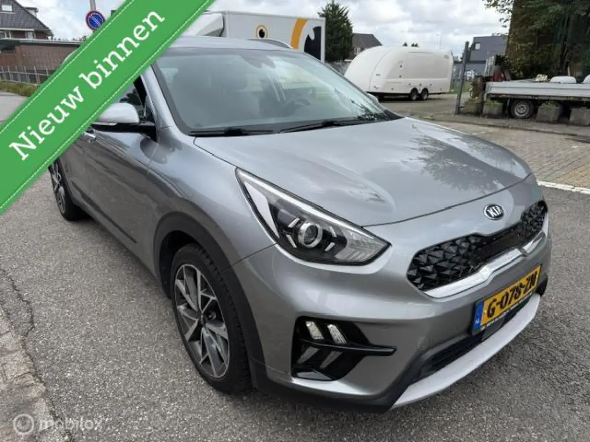 1.6 GDi Hybrid DynamicPlusLine Trekhaak , Navigatie, + Camera achter , Stoel & Stuur verwarming , 18 inch velgen , Lane assist , Brake assist , door ons nieuw geleverd en onderhouden