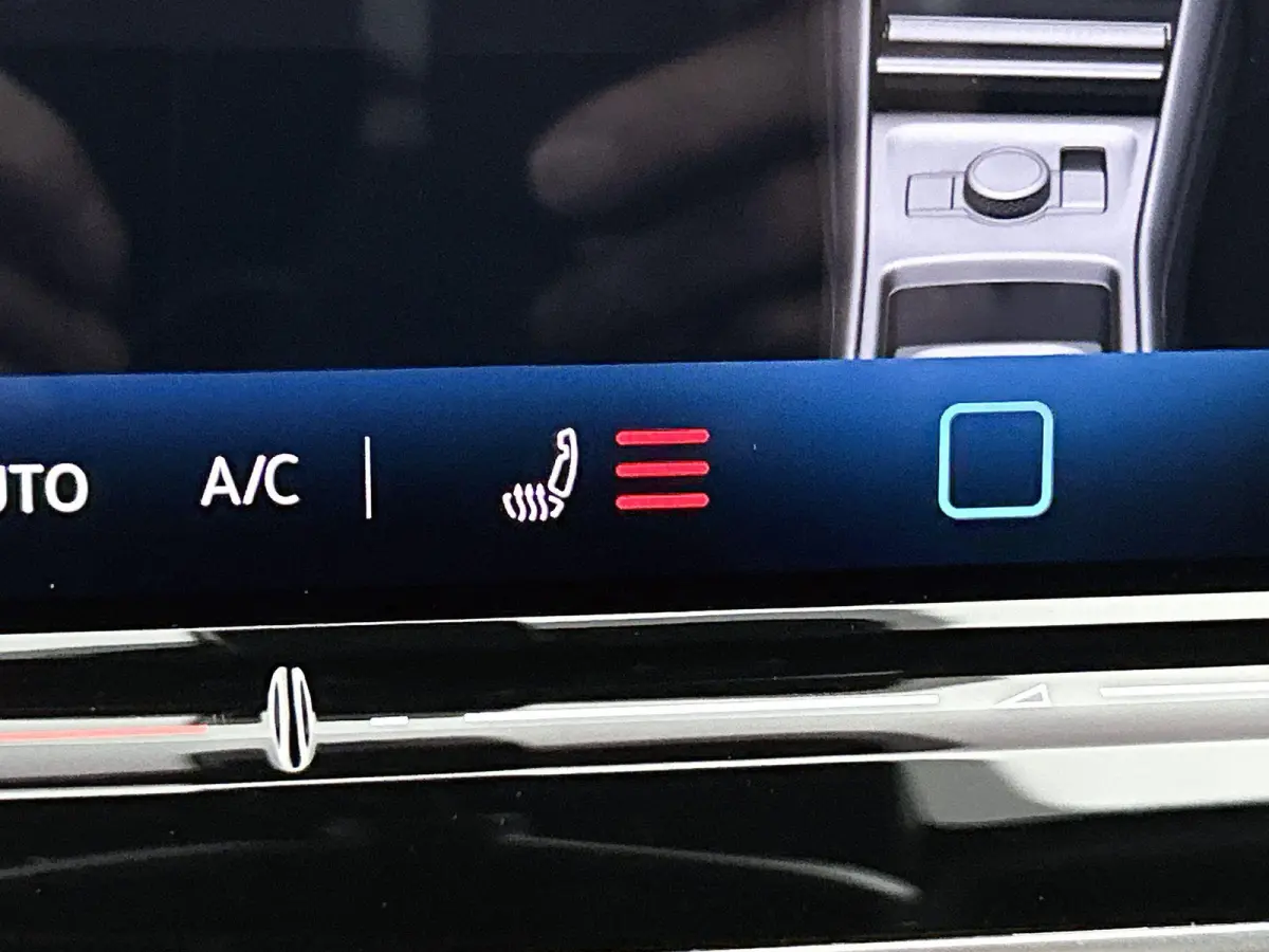 1.5 eHybrid Limited Edition 204 PK | Automaat | Navigatie | Trekhaak inklapbaar | 360 Camera | Apple CarPlay | Android Auto | Grootlichtassistent | Adaptive Cruise Control | Lane Assist | Si
