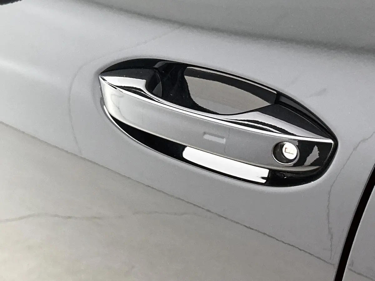 1.5 eHybrid Limited Edition 204 PK | Automaat | Navigatie | Trekhaak inklapbaar | 360 Camera | Apple CarPlay | Android Auto | Grootlichtassistent | Adaptive Cruise Control | Lane Assist | Si
