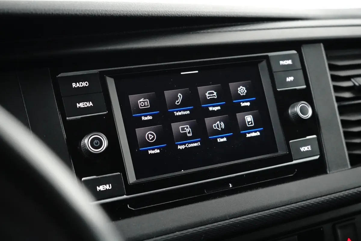 L2 Comfort 2.0 TDI 150PK DSG AUtomaat Camera | Adaptive Cruise | Trekhaak | 2x schuifdeur | Stoelverwarming | Navi by App