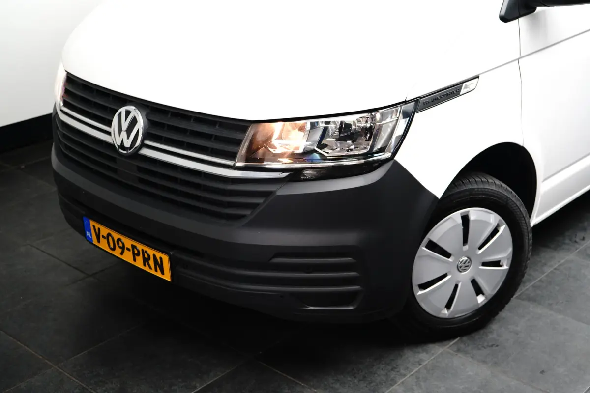 L2 Comfort 2.0 TDI 150PK DSG AUtomaat Camera | Adaptive Cruise | Trekhaak | 2x schuifdeur | Stoelverwarming | Navi by App