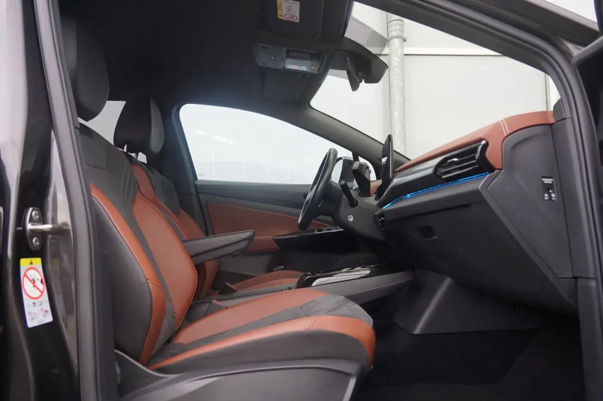 204pk Business 77 kWh | SoH 93% | Adaptive Cruise | Warmtepomp | Achteruitrijcamera