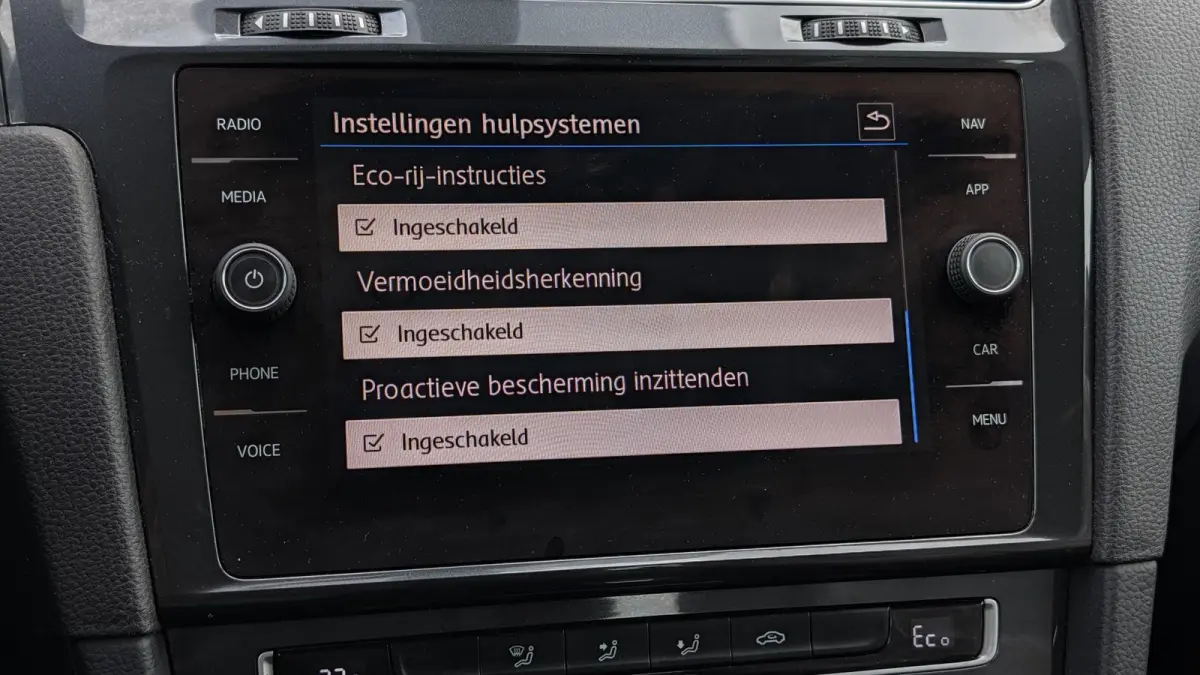 136pk E-DITION | SoH 92% | Navigatie | LED Matrix | App Connect