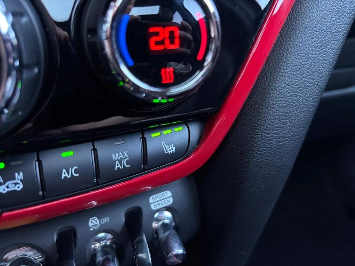 1.5 Cooper PHEV ALL4 ✅ JCW ✅ Pano ✅ Leder