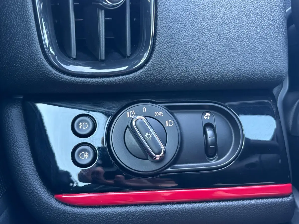 1.5 Cooper PHEV ALL4 ✅ JCW ✅ Pano ✅ Leder
