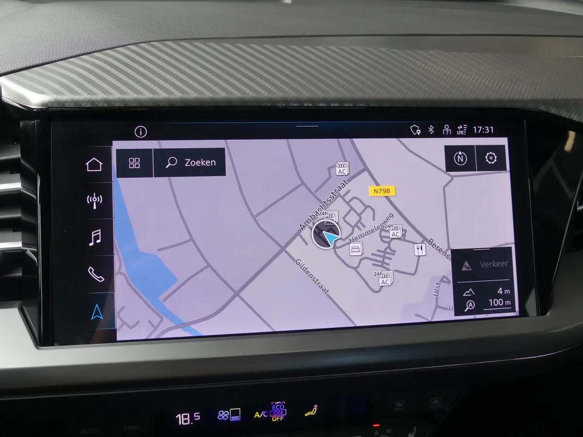 40 Advanced edition 77 kWh | TREKHAAK | ADAPTIVE CRUISE | CAMERA | PARKEERSENSOREN V+A | STOELVERWARMING | ELEKTRISCHE ACHTERKLEP | NAVI | LMV 19" | APPLE CARPLAY / ANDROID AUTO |