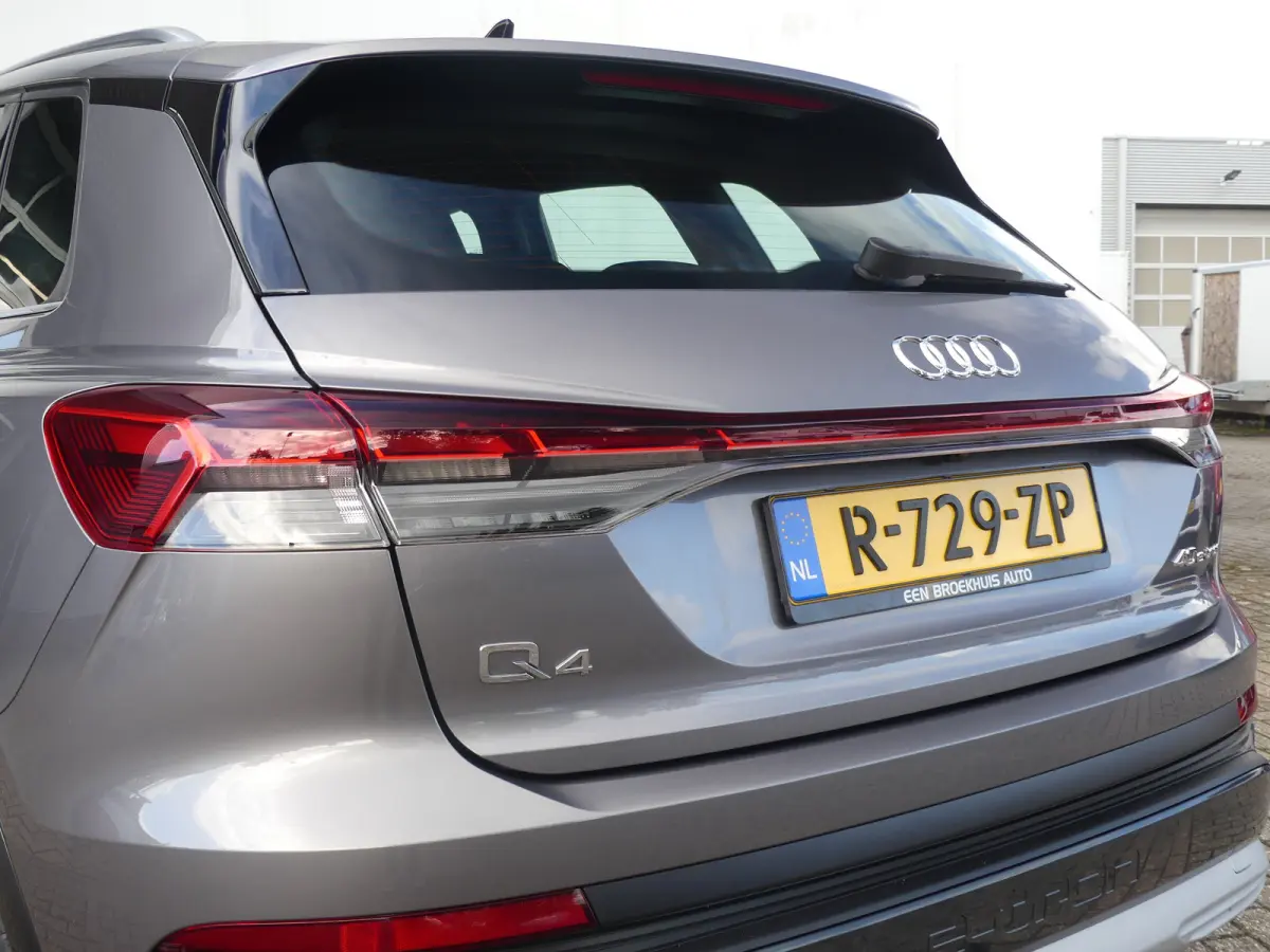 40 Advanced edition 77 kWh | TREKHAAK | ADAPTIVE CRUISE | CAMERA | PARKEERSENSOREN V+A | STOELVERWARMING | ELEKTRISCHE ACHTERKLEP | NAVI | LMV 19" | APPLE CARPLAY / ANDROID AUTO |
