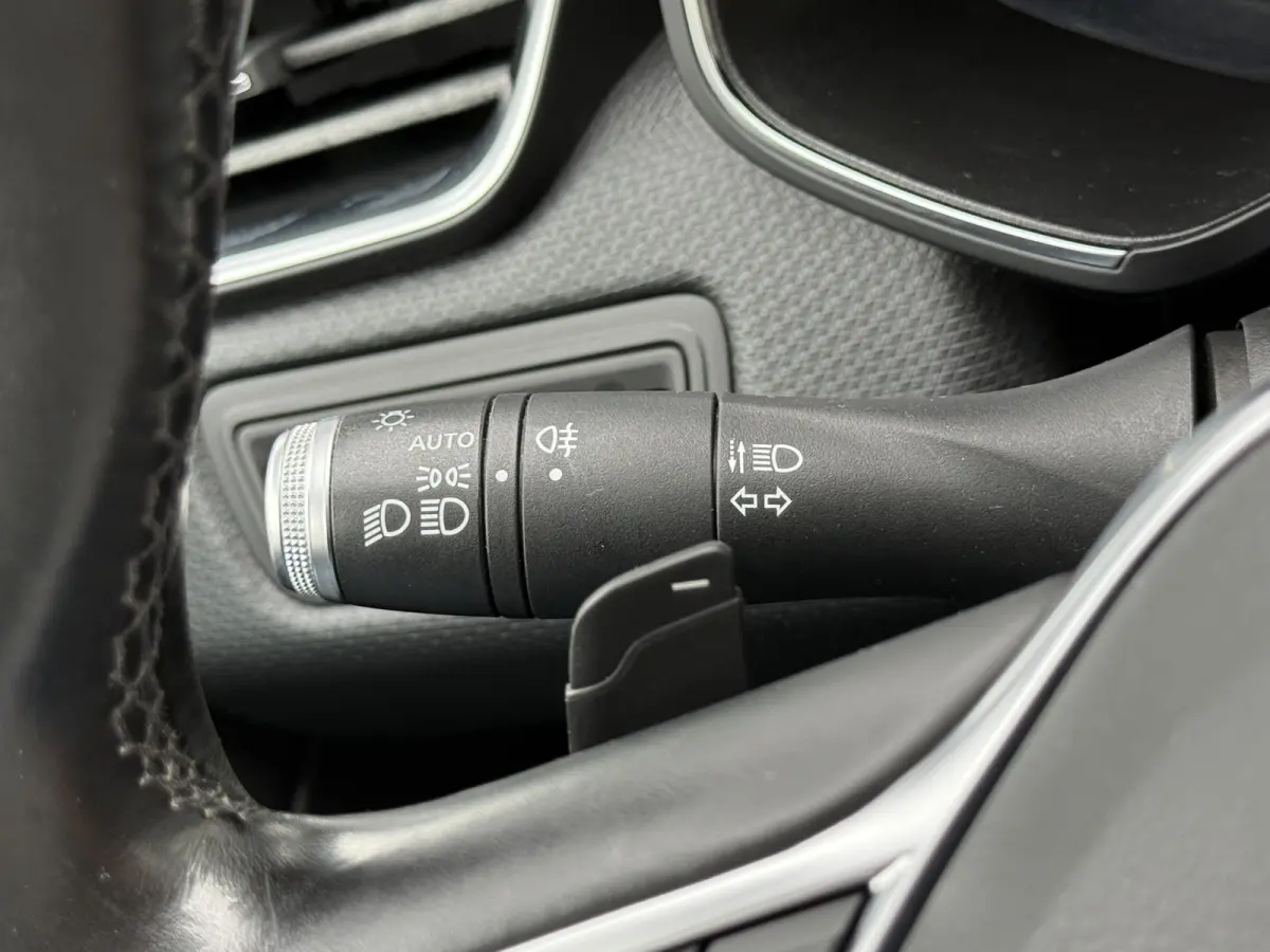 1.3 TCe Intens | Trekhaak | CarPlay | 360* Camera | Keyless | 17 inch