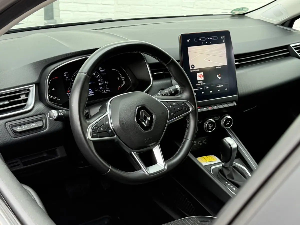 1.3 TCe Intens | Trekhaak | CarPlay | 360* Camera | Keyless | 17 inch