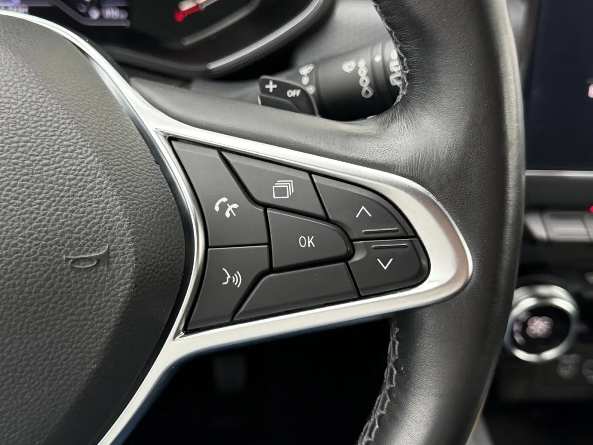 1.3 TCe Intens | Trekhaak | CarPlay | 360* Camera | Keyless | 17 inch