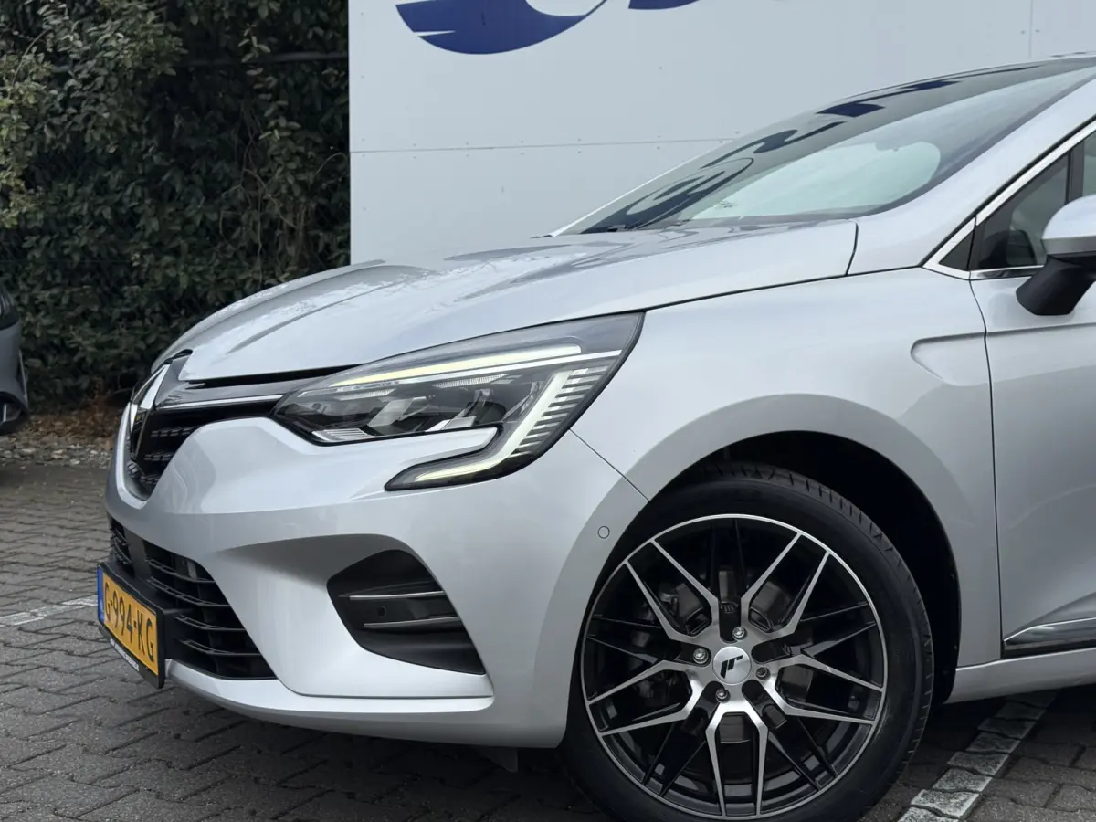 1.3 TCe Intens | Trekhaak | CarPlay | 360* Camera | Keyless | 17 inch