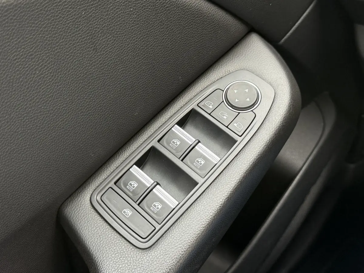 1.3 TCe Intens | Trekhaak | CarPlay | 360* Camera | Keyless | 17 inch